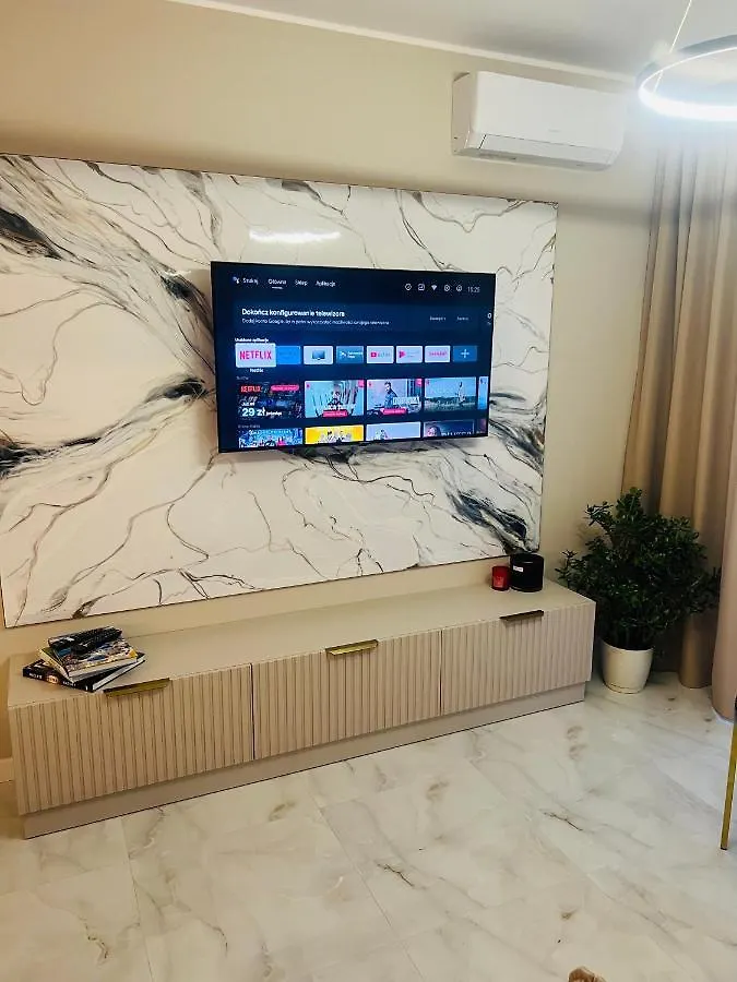 Crystal Luxury Apartment With Free Parking In Cracow For 4 Guests كراكوفيا بولندا