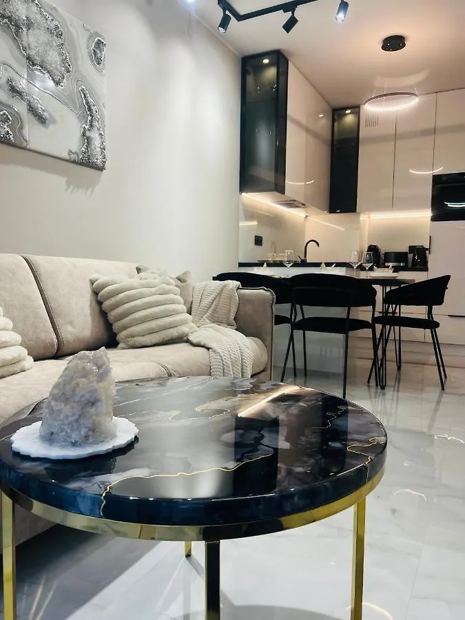 Crystal Luxury Apartment With Free Parking In Cracow For 4 Guests location